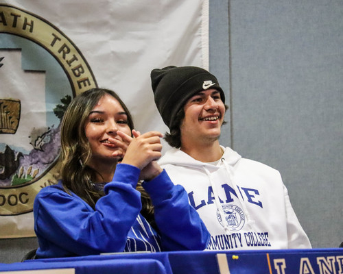 Chiloquin Signing Day - Photo Number 5